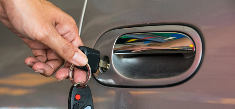 Car door lock repair in West Whittier-Los Nietos